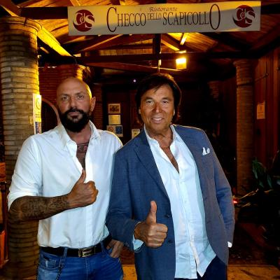 Federico Iannoni Sebastianini Con Antonio Angelini Campione Del Mondo Tiro Al Volo E Valerio Merola Personaggio Televisivo 5